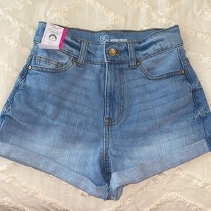 Female shorts